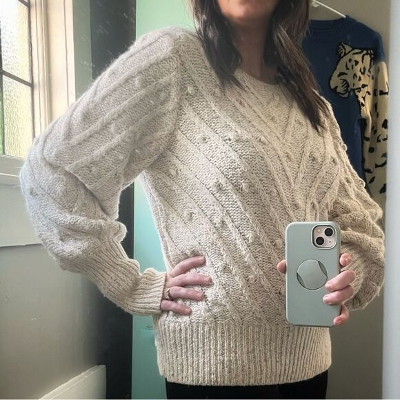 GAP Heather Oatmeal Cream Crew Neck Sweater Bobble Textured Knit Puff Sleeves M - Picture 4 of 13